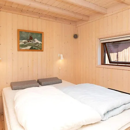 Semesterbostad 8 Person In Vaeggerlose Bøtø By
