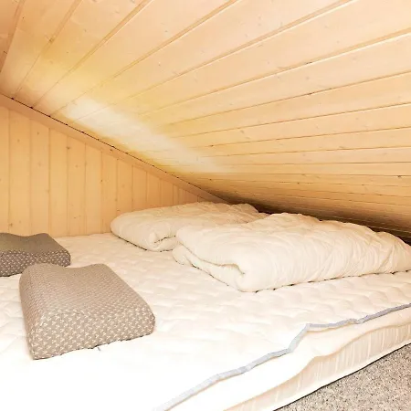 8 Person In Vaeggerlose Semesterbostad